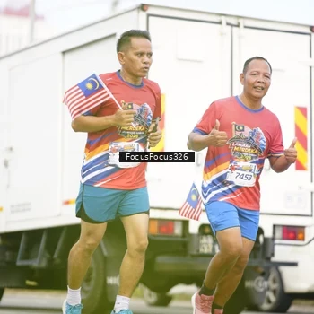 Runner Photo 6023333