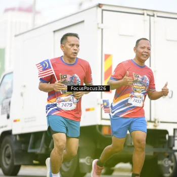 Runner Photo 6023340