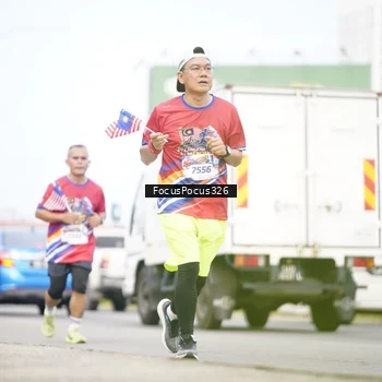 Runner Photo 6023341