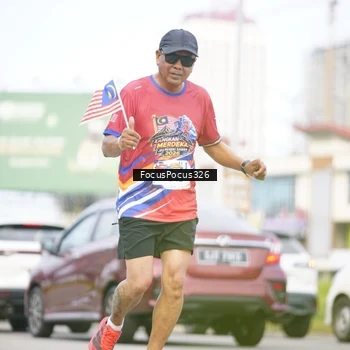 Runner Photo 6023368