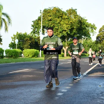 Runner Photo 6023382