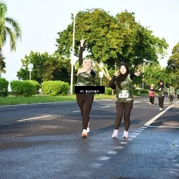Runner Photo 6023400