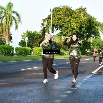 Runner Photo 6023401
