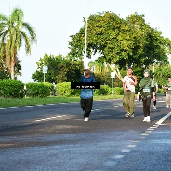 Runner Photo 6023430
