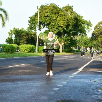 Runner Photo 6023431