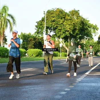 Runner Photo 6023436