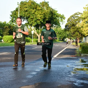 Runner Photo 6023441