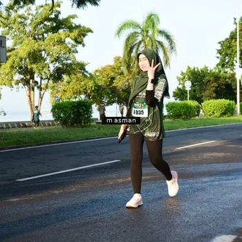 Runner Photo 6023442