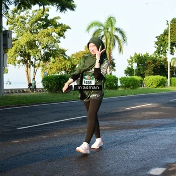 Runner Photo 6023447