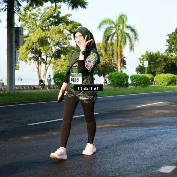 Runner Photo 6023455