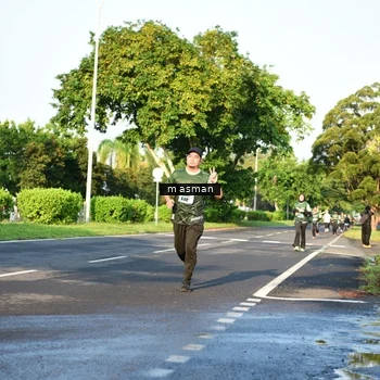 Runner Photo 6023461