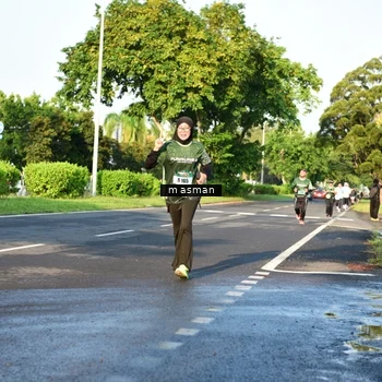 Runner Photo 6023467