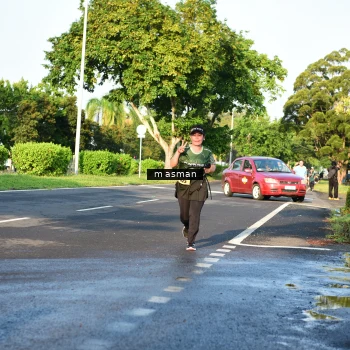 Runner Photo 6023475