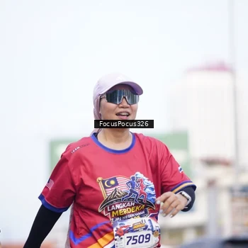 Runner Photo 6023545