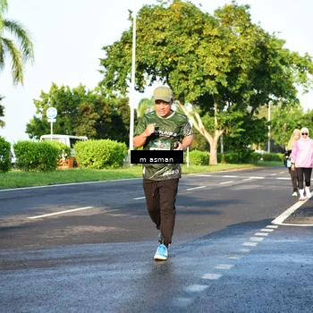 Runner Photo 6023605