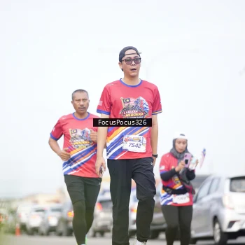 Runner Photo 6023638