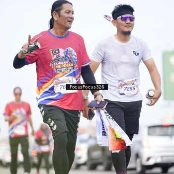 Runner Photo 6023641