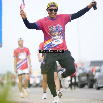 Runner Photo 6023642