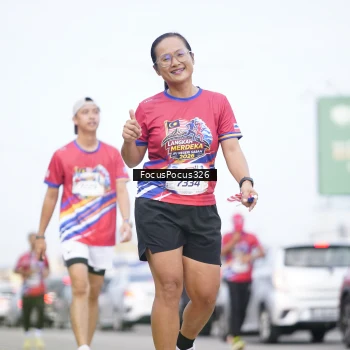 Runner Photo 6023644