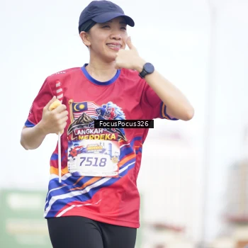 Runner Photo 6023645