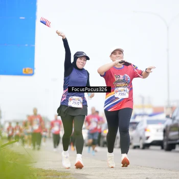 Runner Photo 6023659