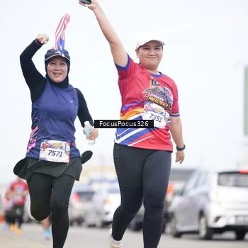 Runner Photo 6023661