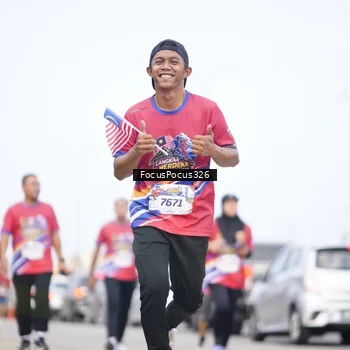 Runner Photo 6023664