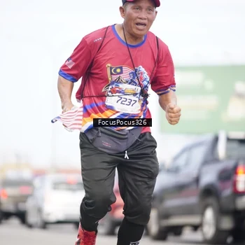 Runner Photo 6023723