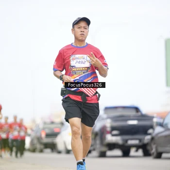 Runner Photo 6023744