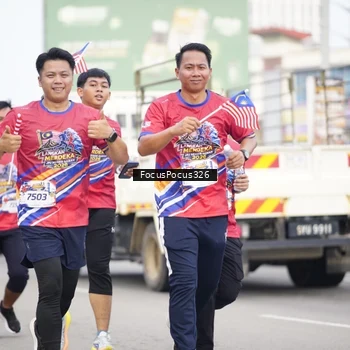 Runner Photo 6023755