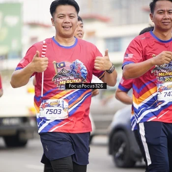 Runner Photo 6023757