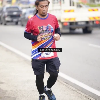 Runner Photo 6023762