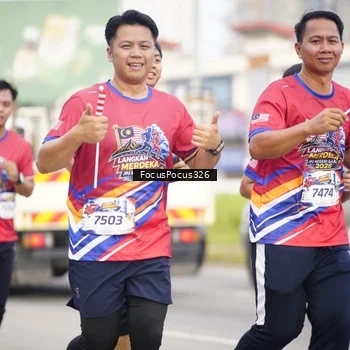 Runner Photo 6023764