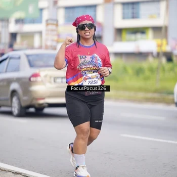 Runner Photo 6023773
