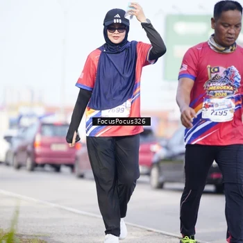Runner Photo 6023842