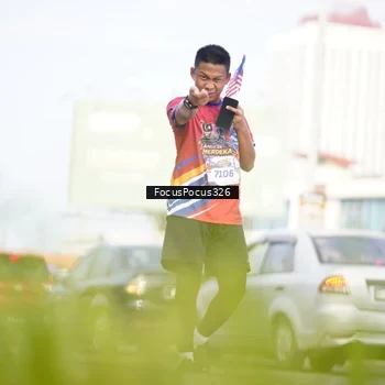 Runner Photo 6023895
