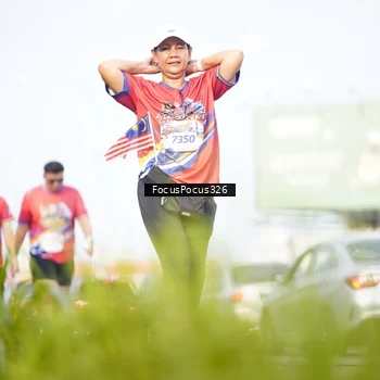Runner Photo 6023936