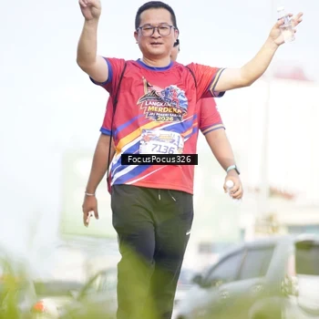 Runner Photo 6023945