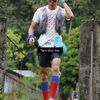 Runner Photo 60240