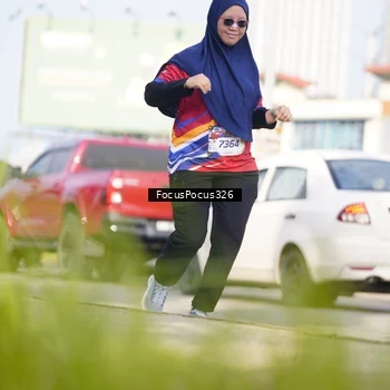 Runner Photo 6024002