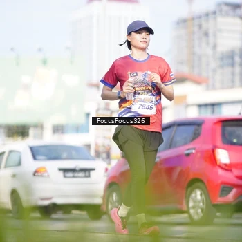 Runner Photo 6024011
