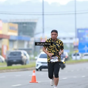 Runner Photo 6024066