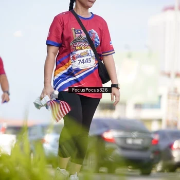Runner Photo 6024085