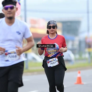 Runner Photo 6024116