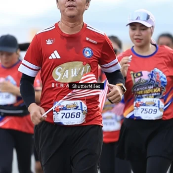 Runner Photo 6024120