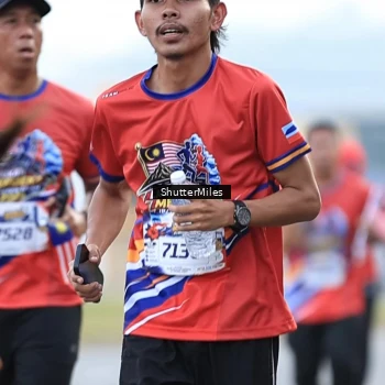 Runner Photo 6024128