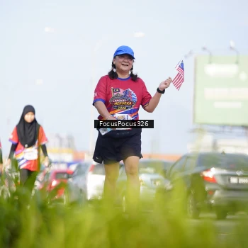 Runner Photo 6024132