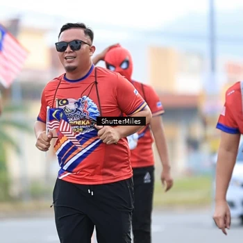 Runner Photo 6024133