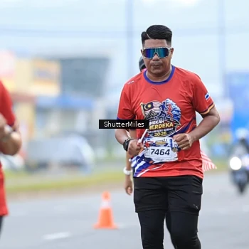 Runner Photo 6024147