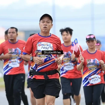 Runner Photo 6024163